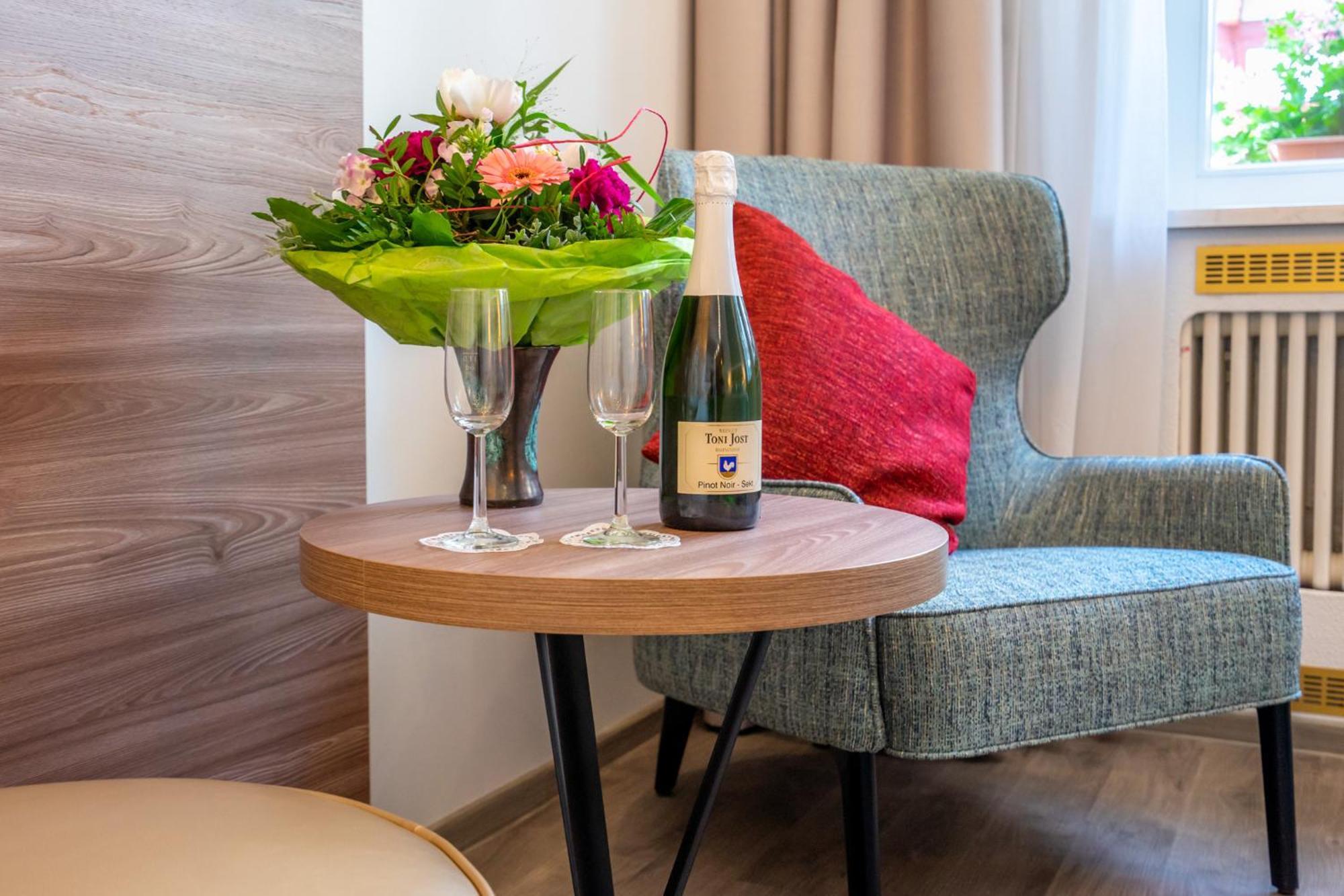 Hotel Am Markt Bacharach Zewnętrze zdjęcie