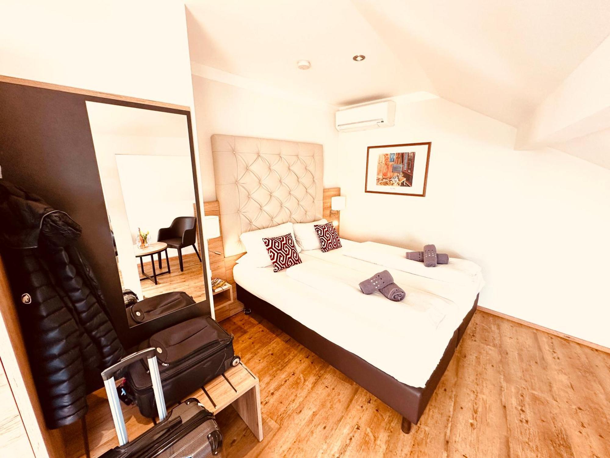 Hotel Am Markt Bacharach Zewnętrze zdjęcie