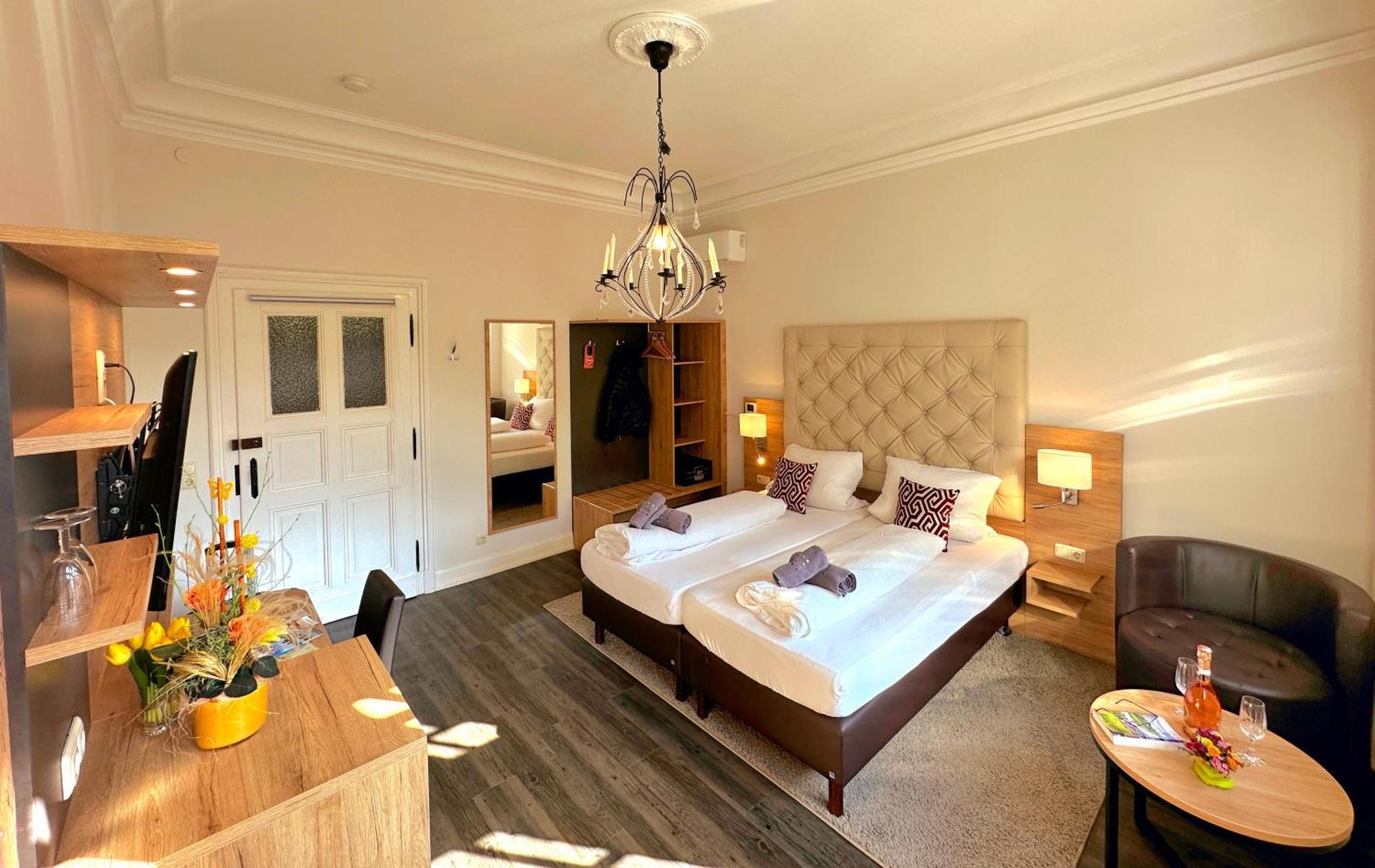 Hotel Am Markt Bacharach Zewnętrze zdjęcie