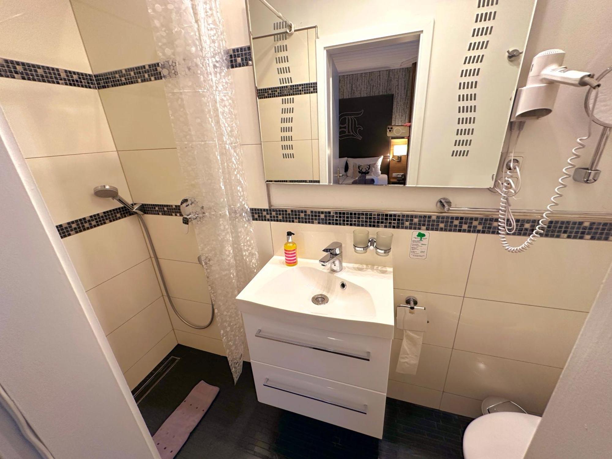 Hotel Am Markt Bacharach Zewnętrze zdjęcie
